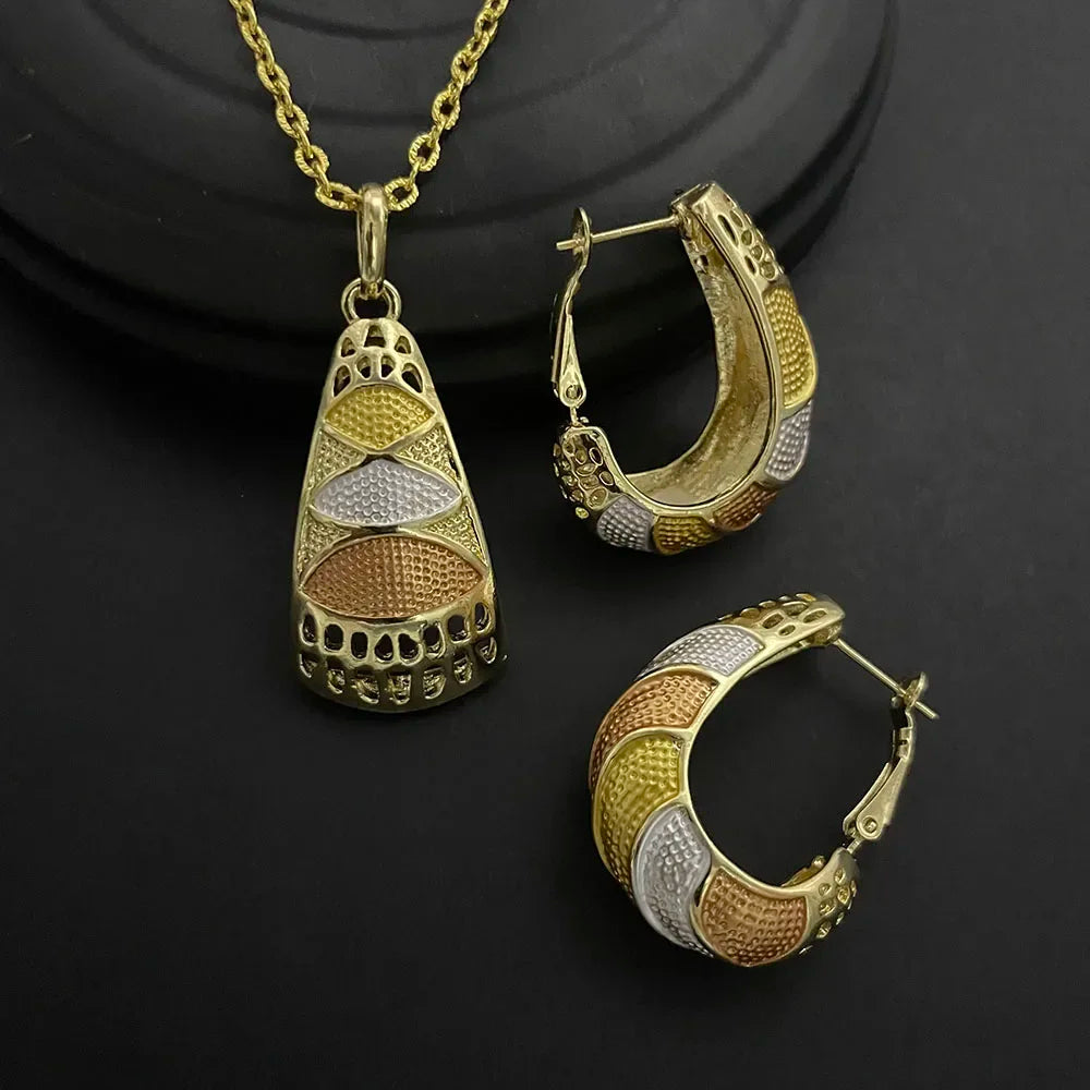 Ensemble de bijoux deux pièces en cuivre plaqué or 24 carats