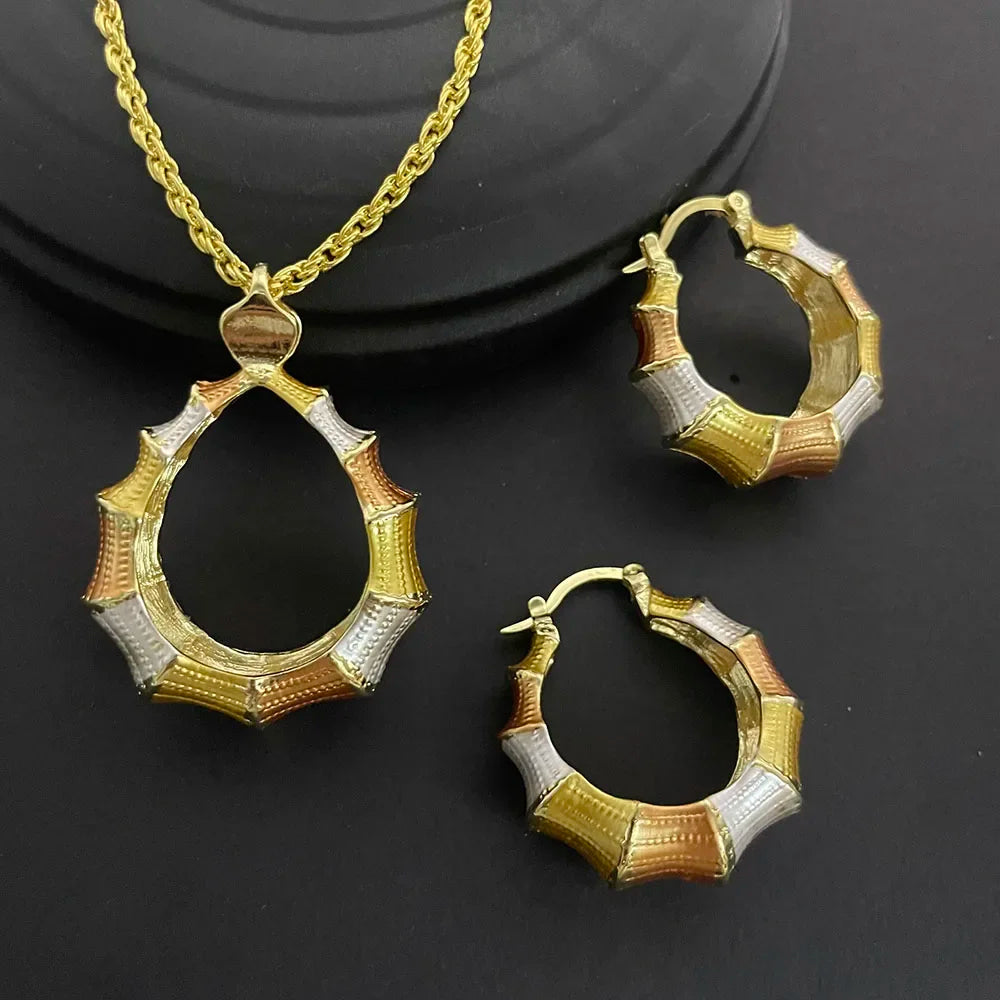 Ensemble de bijoux deux pièces en cuivre plaqué or 24 carats