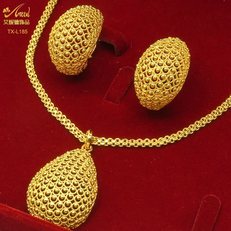 Ensemble de bijoux deux pièces en cuivre plaqué or 24 carats