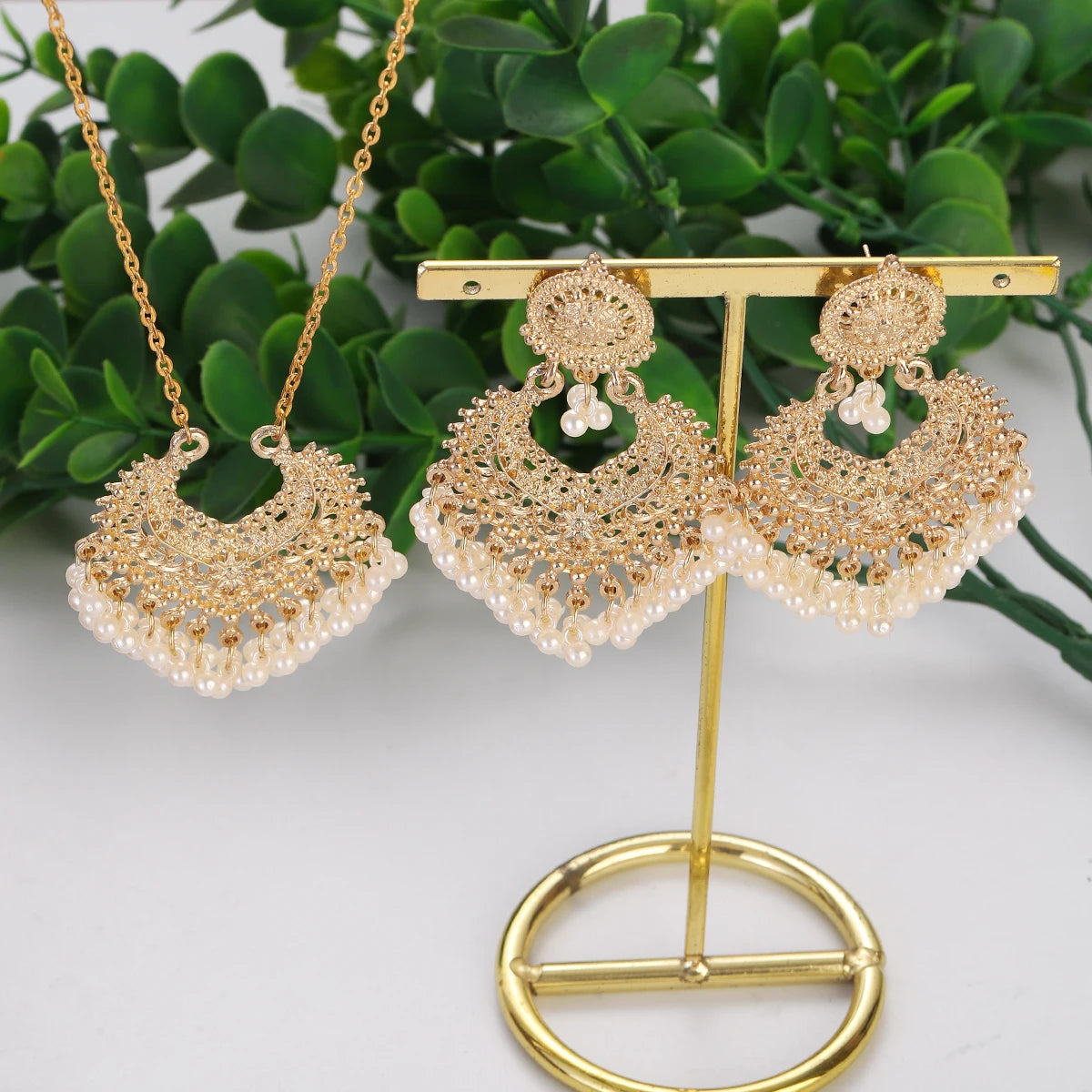 Ensemble de bijoux indiens plaqués or et perles pour femmes,