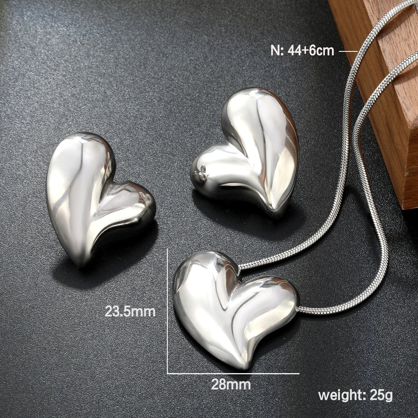 LUXUSTEEL ensemble bijoux.
