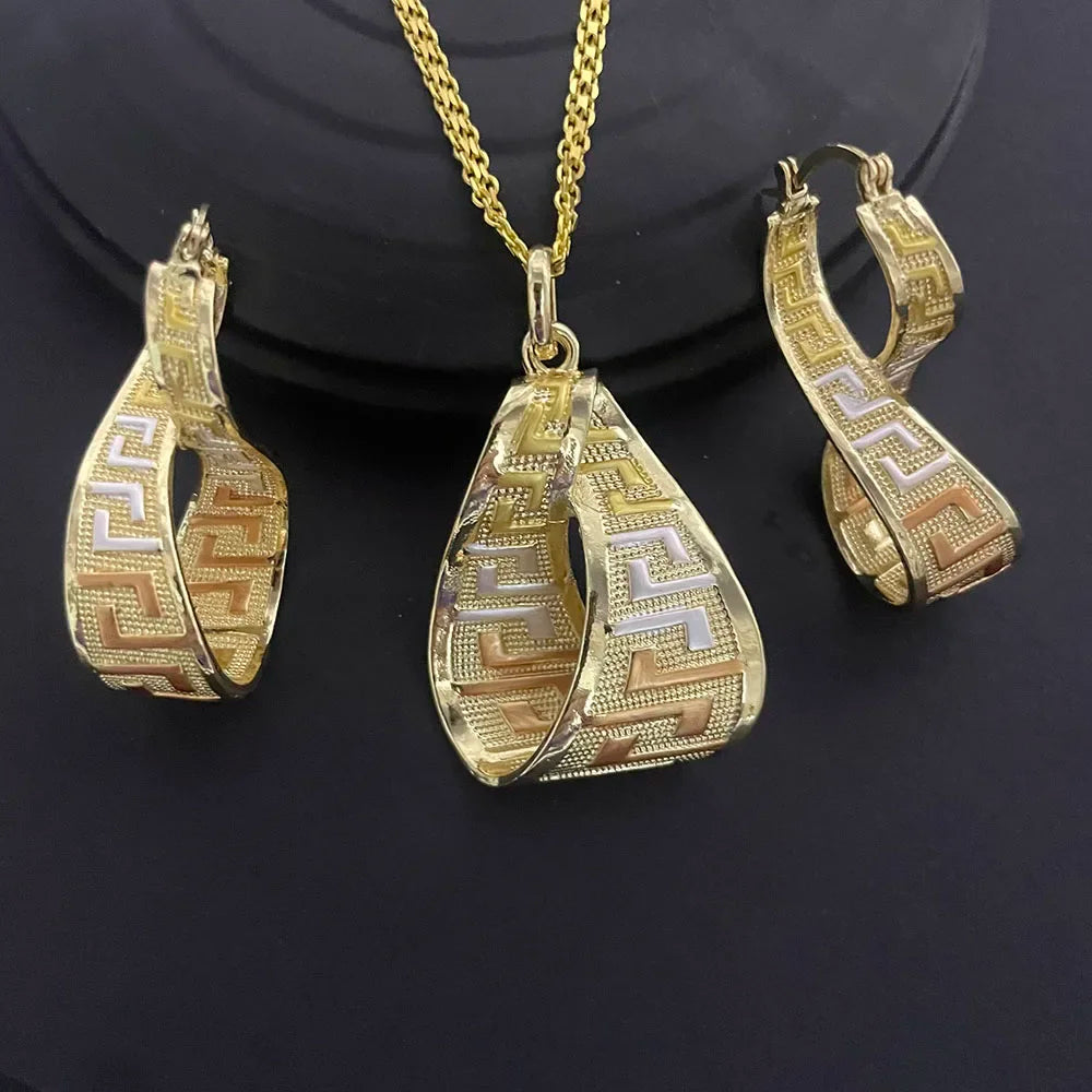 Ensemble de bijoux deux pièces en cuivre plaqué or 24 carats