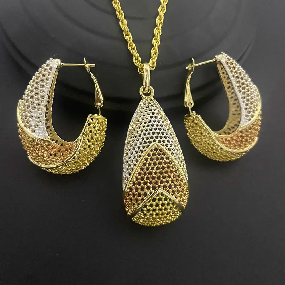Ensemble de bijoux deux pièces en cuivre plaqué or 24 carats