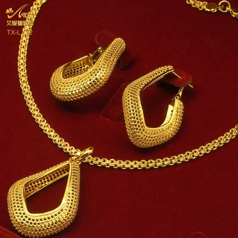 Ensemble de bijoux deux pièces en cuivre plaqué or 24 carats