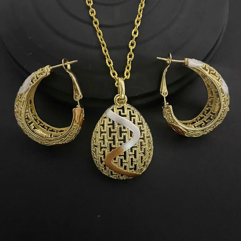 Ensemble de bijoux deux pièces en cuivre plaqué or 24 carats