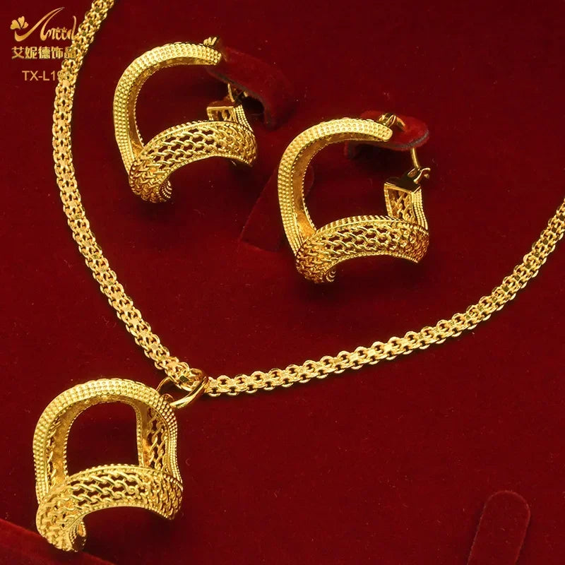 Ensemble de bijoux deux pièces en cuivre plaqué or 24 carats