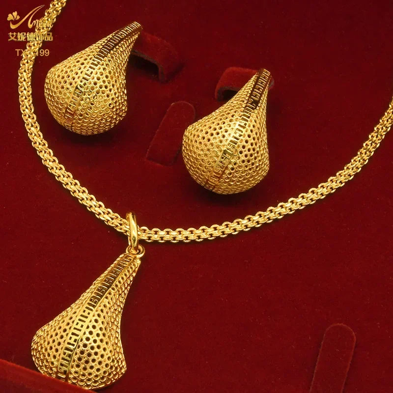 Ensemble de bijoux deux pièces en cuivre plaqué or 24 carats