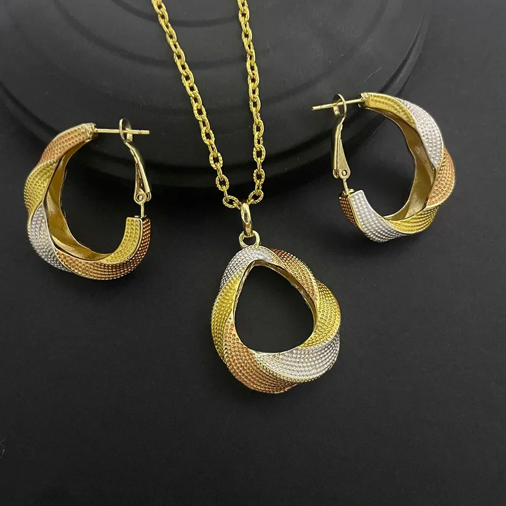 Ensemble de bijoux deux pièces en cuivre plaqué or 24 carats